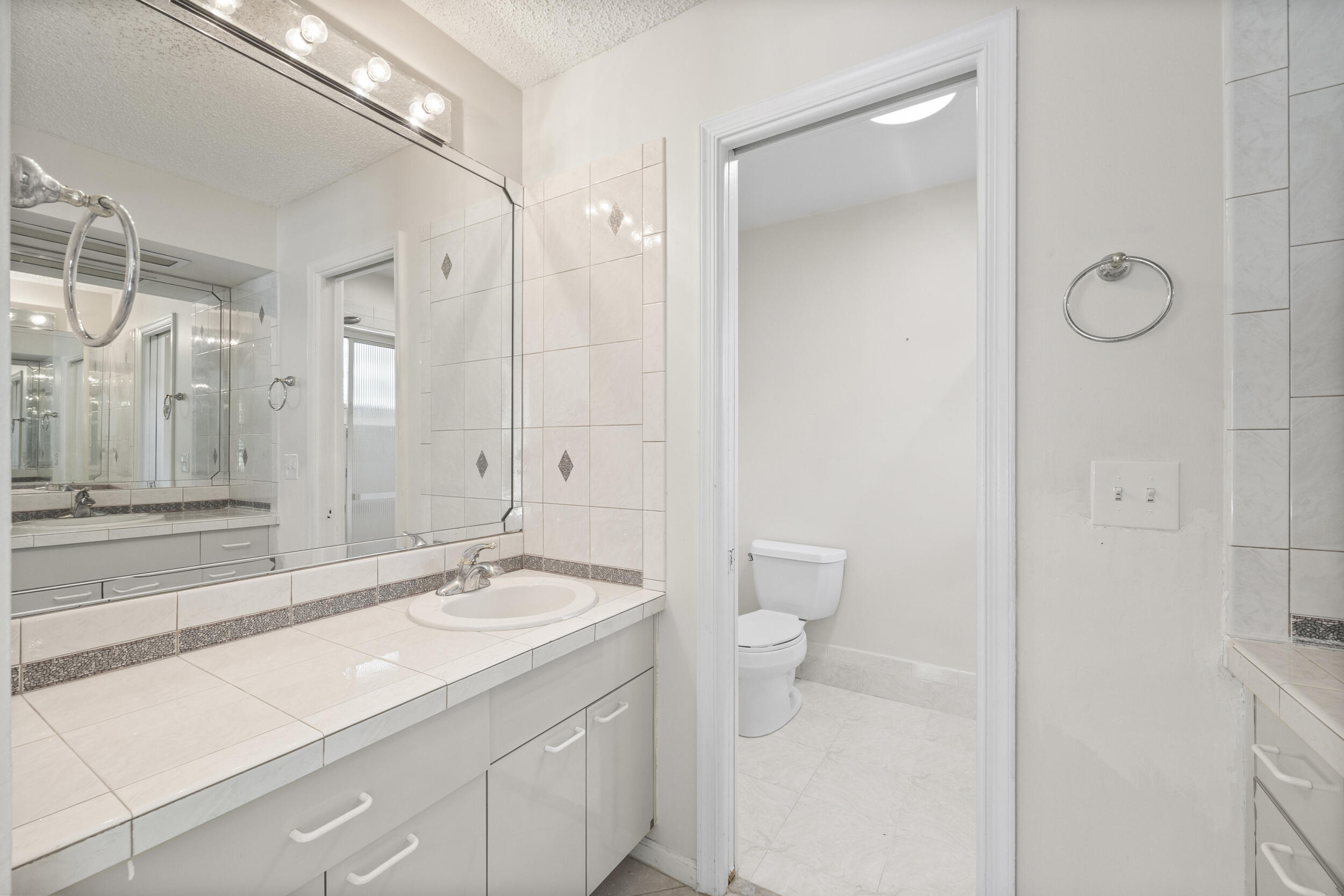 83 Fairview West Tequesta, FL 33469 - Photo 13 of 29 0s9a5373