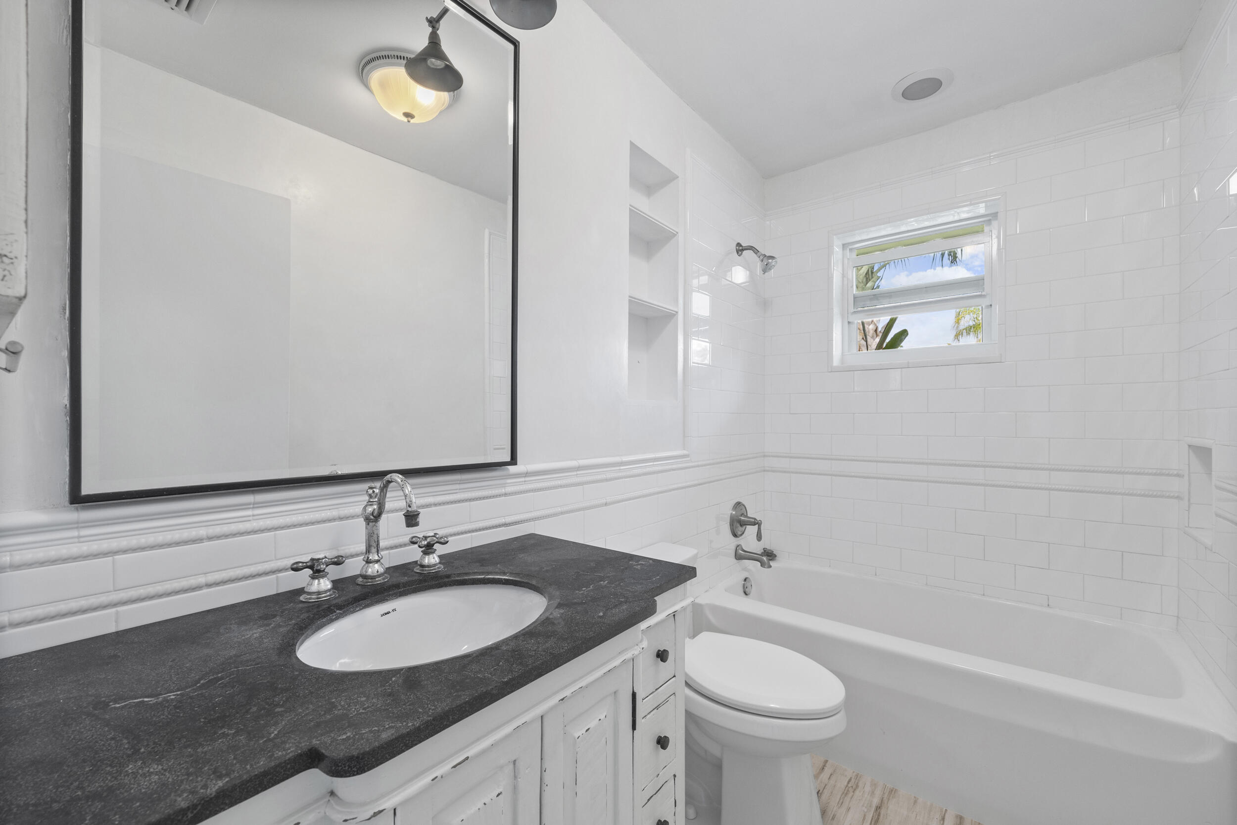 83 Fairview West Tequesta, FL 33469 - Photo 17 of 29 0s9a5393