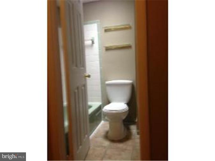 1415 Rainer Road Brookhaven, PA 19015 - Photo 5 of 9 Gallery Image 5
