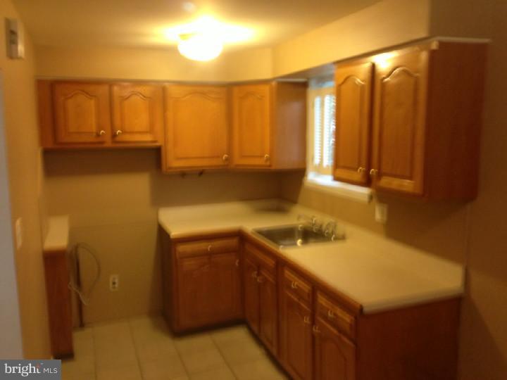 1415 Rainer Road Brookhaven, PA 19015 - Photo 6 of 9 Gallery Image 6