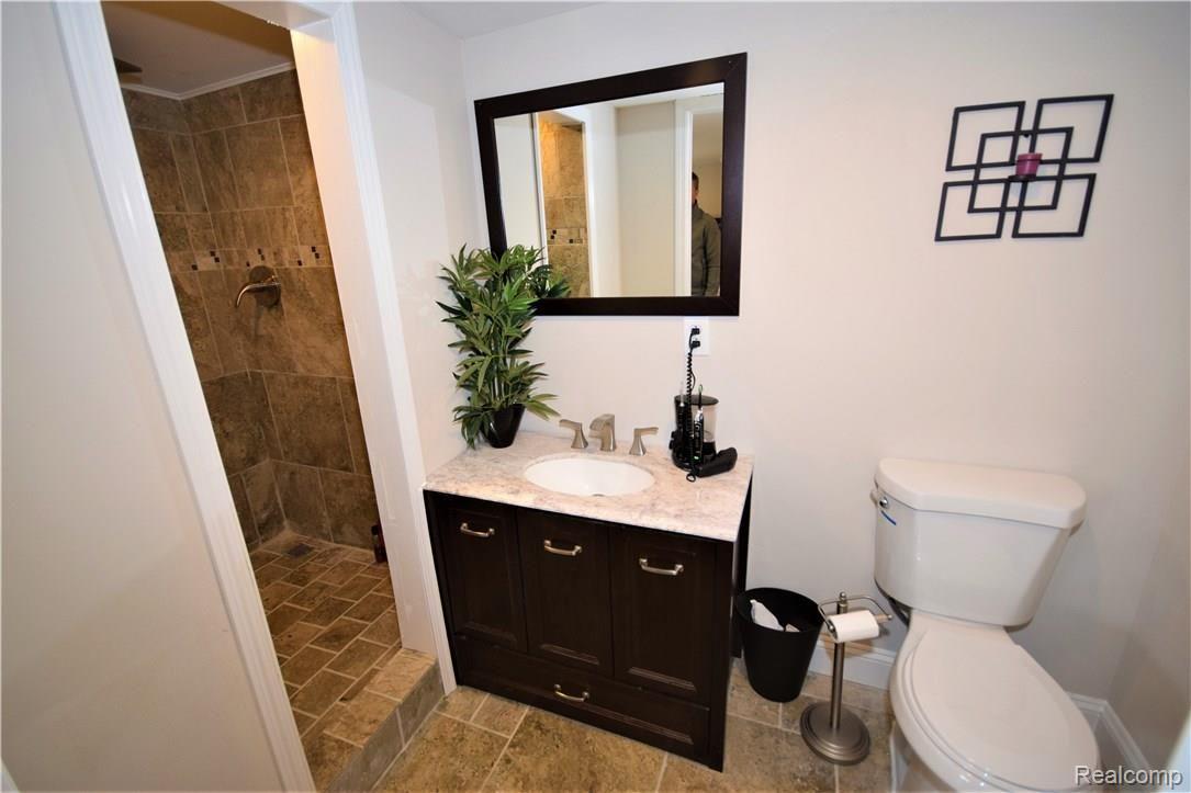 16265 South Seymour Road Linden, MI 48451 - Photo 17 of 25 18.0