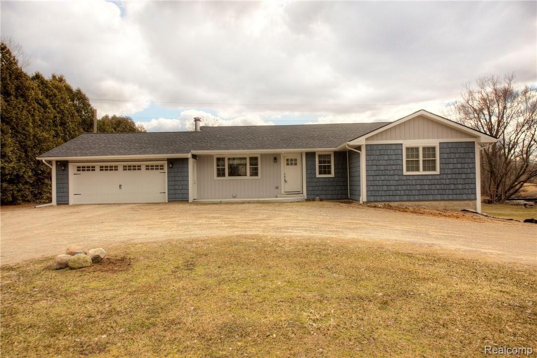 2477 Norton Road Howell, MI 48843 - Photo 1 of 42 931A0493_4_5.jpg