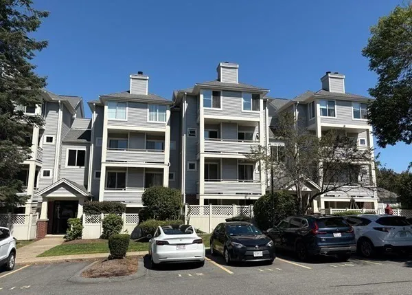 $463,000 | 200 Falls Boulevard, Unit B305, Quincy, MA 02169