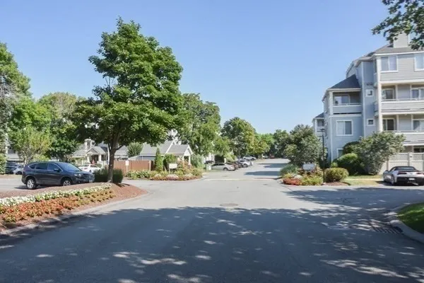 $463,000 | 200 Falls Boulevard, Unit B305, Quincy, MA 02169