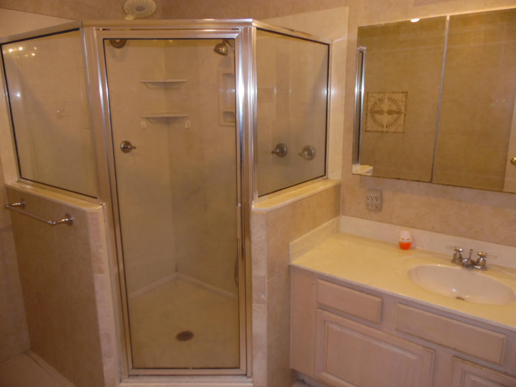 102 Dolphin Road Mary Esther, FL 32569 - Photo 23 of 25 034