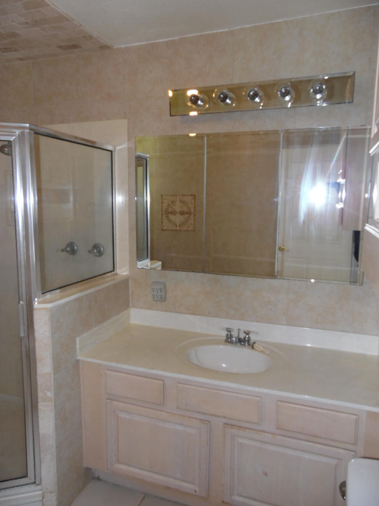 102 Dolphin Road Mary Esther, FL 32569 - Photo 3 of 25 180