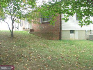 337 Ellisdale Road Crosswicks, NJ 08515 - Photo 4 of 5