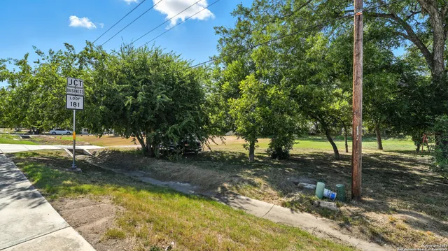 $65,000 | Tbd Tbd, Floresville, TX 78114