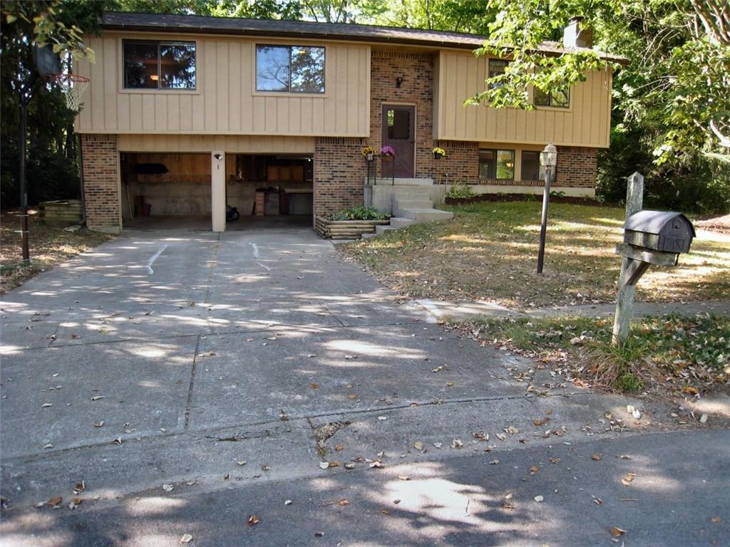 8405 Harrington Road Indianapolis, IN 46256 - Photo 1 of 25 Gallery Image 1