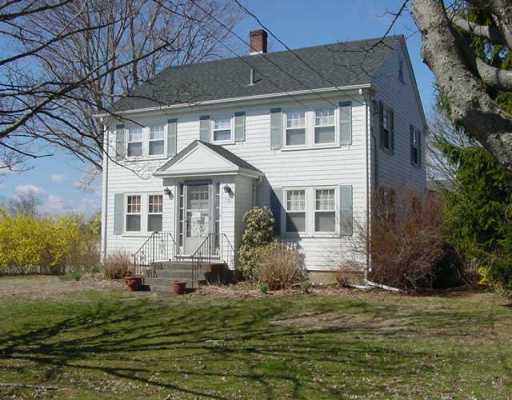 731 Middle Road Portsmouth, RI 02871 - Photo 1 of 5 Exterior Front.