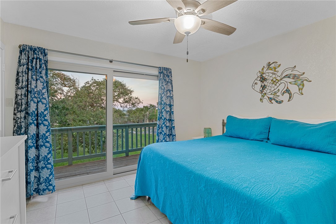 2003 North Fulton Beach Road, Unit 22 Rockport, TX 78382 - Photo 17 of 35