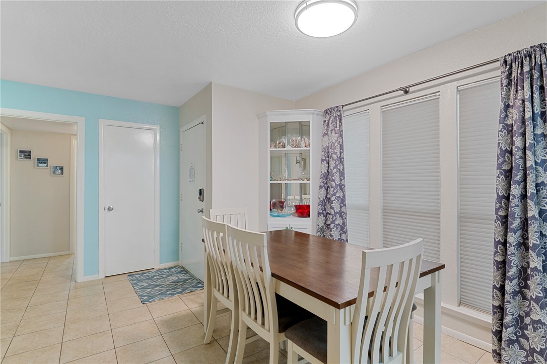 2003 North Fulton Beach Road, Unit 22 Rockport, TX 78382 - Photo 6 of 35