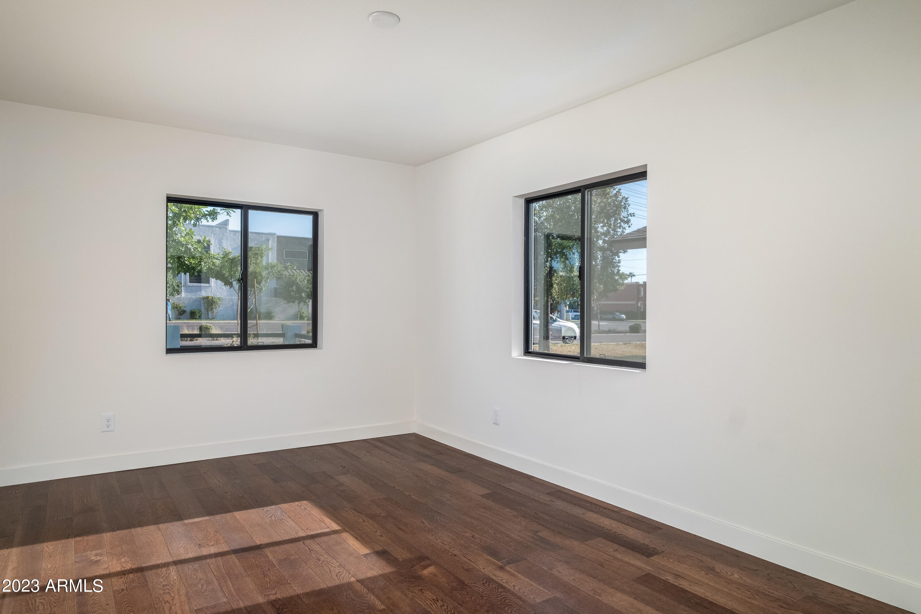 5416 East Thomas Road Phoenix, AZ 85018 - Photo 41 of 58 1XH20100