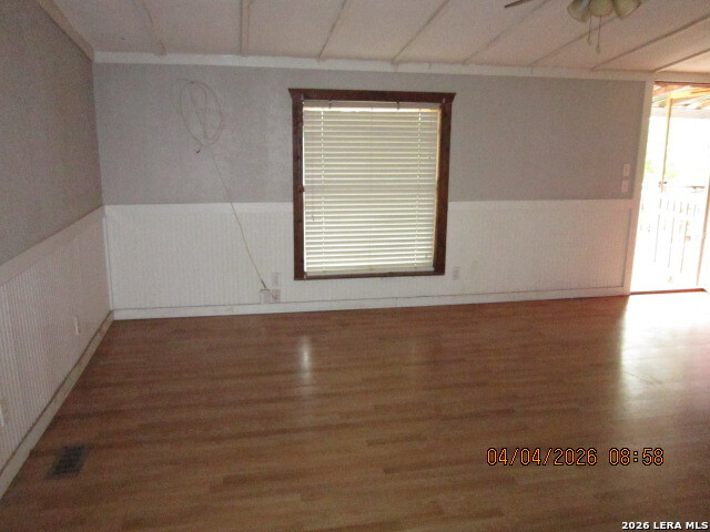 959 Alamo Beach Road Pipe Creek, TX 78063 - Photo 17 of 35