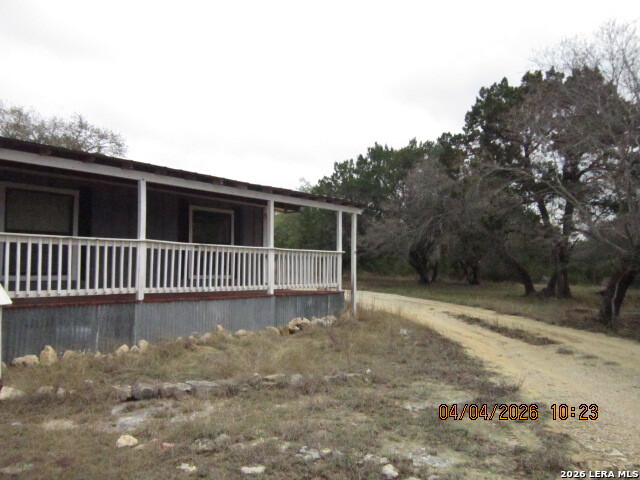 959 Alamo Beach Road Pipe Creek, TX 78063 - Photo 5 of 35