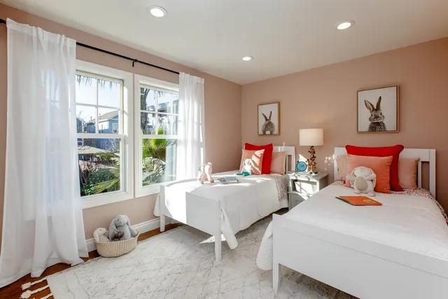 $1,295,000 | 1427 Bay Street, Alameda, CA 94501