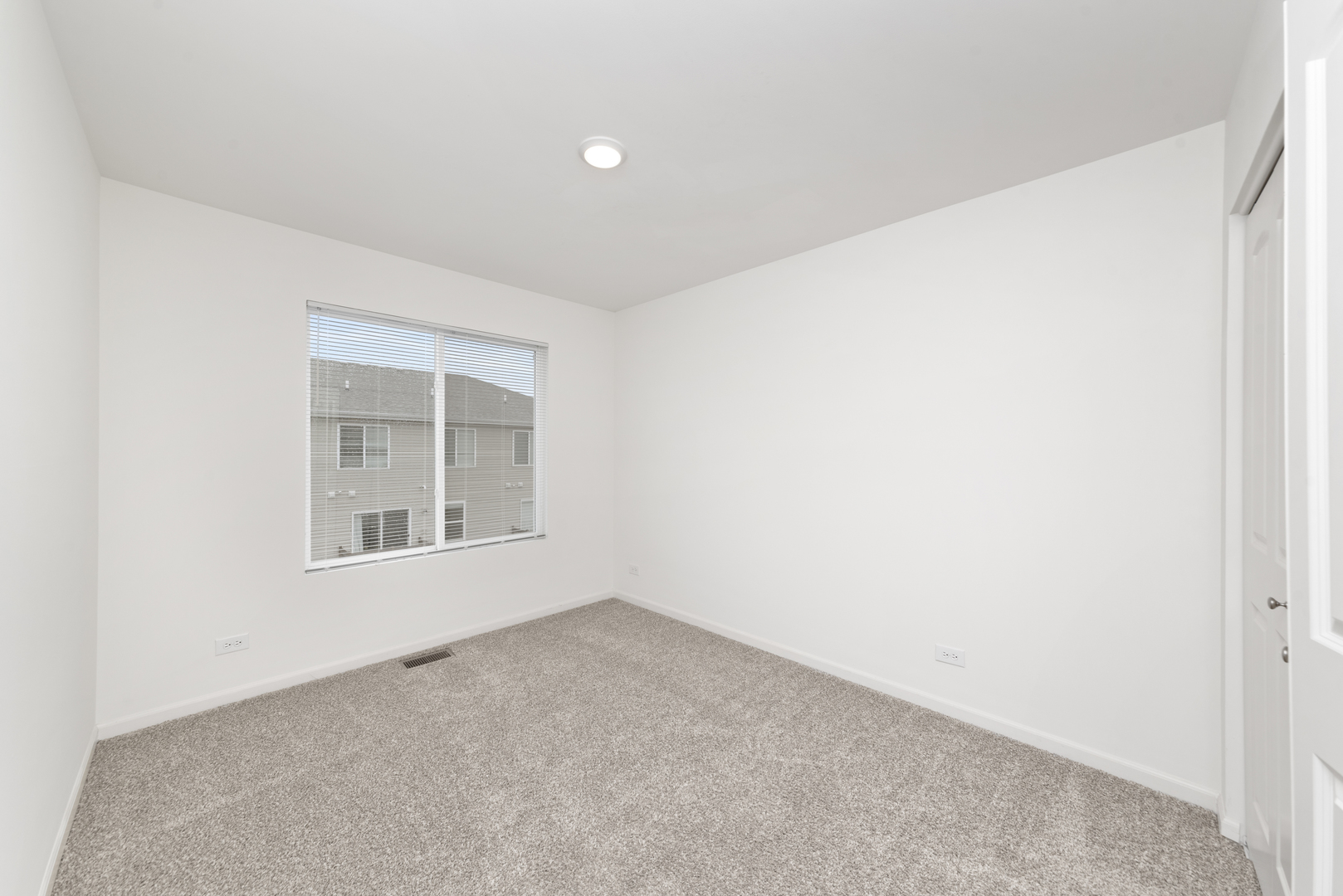 2329 Upland Road Pingree Grove, IL 60140 - Photo 13 of 19
