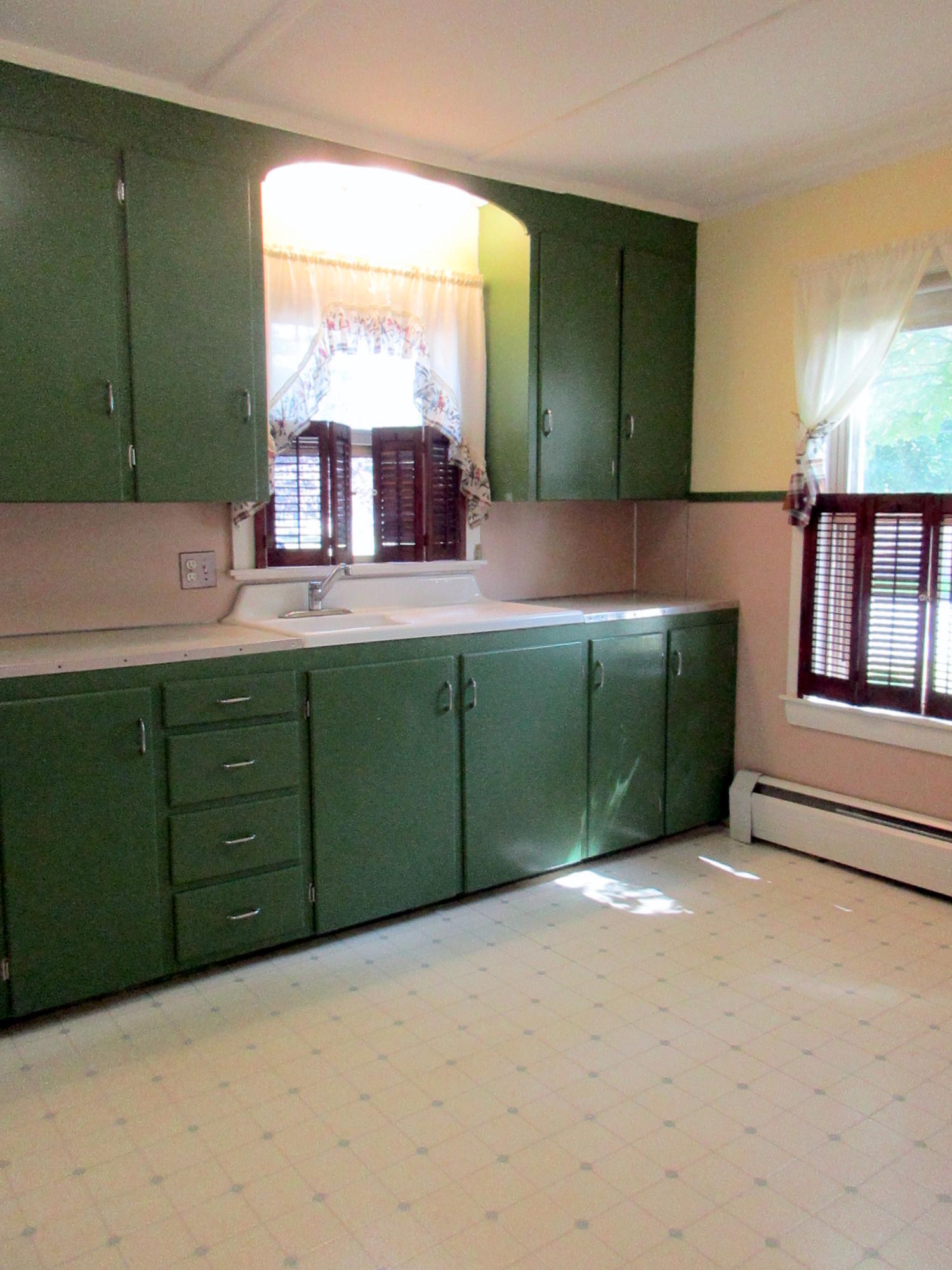 9 Cushman Road Winslow, ME 04901 - Photo 8 of 22 Kitchen