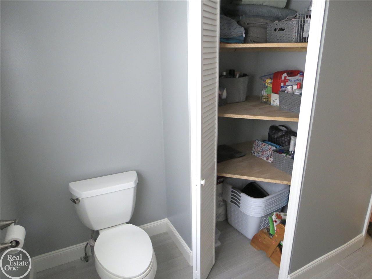 3078 York Rochester Hills Rochester, MI 48309 - Photo 20 of 41