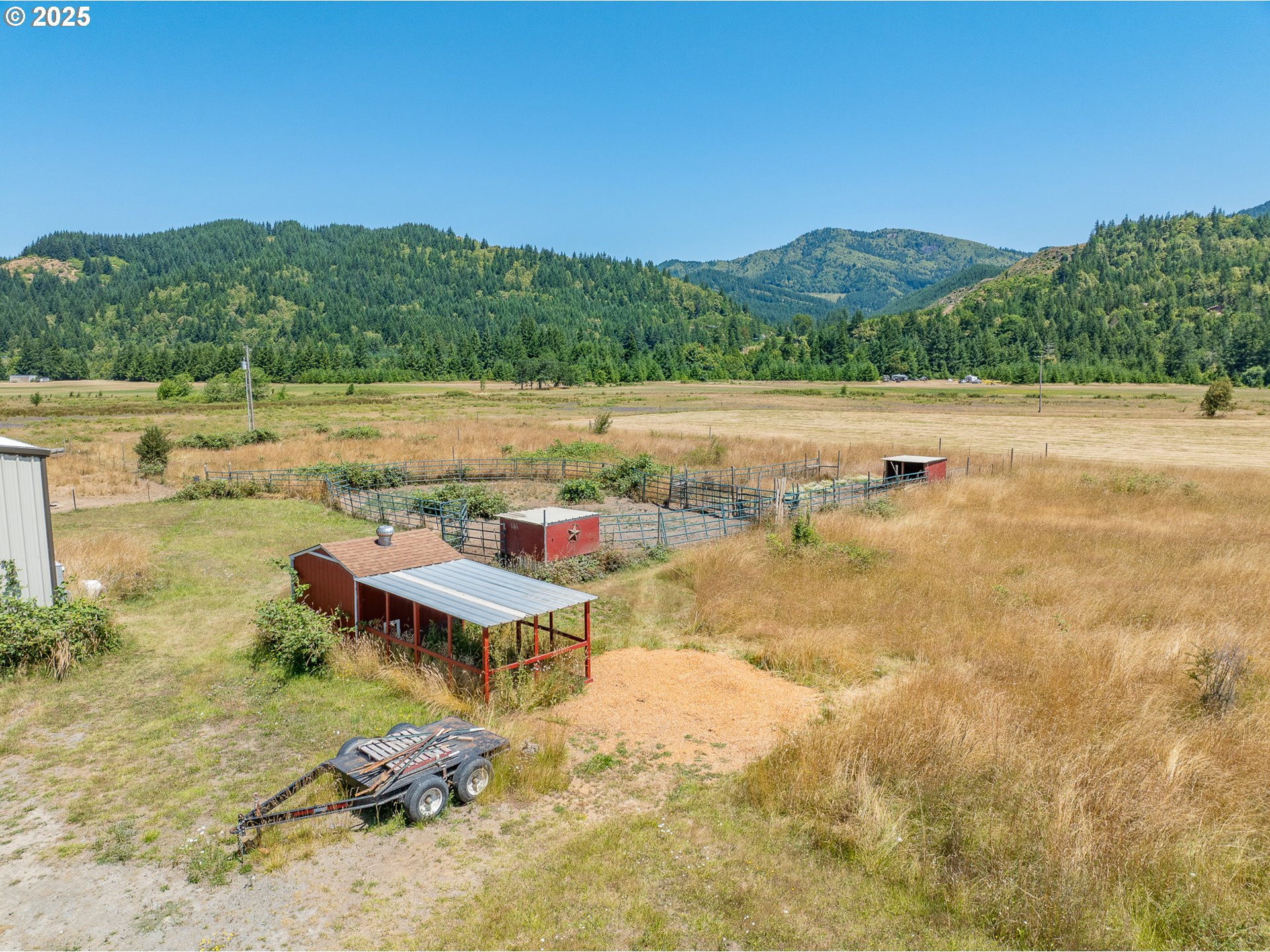 45651 Johnson Mountain Road Powers, OR 97466 - Photo 17 of 28