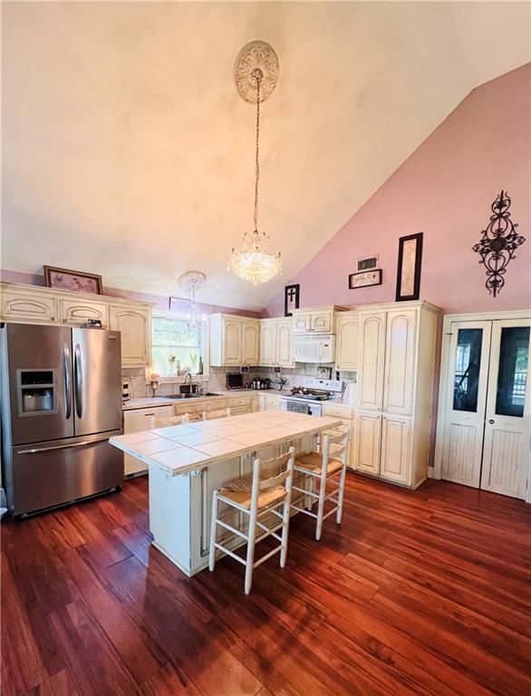 21270 Diversion Canal Road St. Amant, LA 70774 - Photo 4 of 28