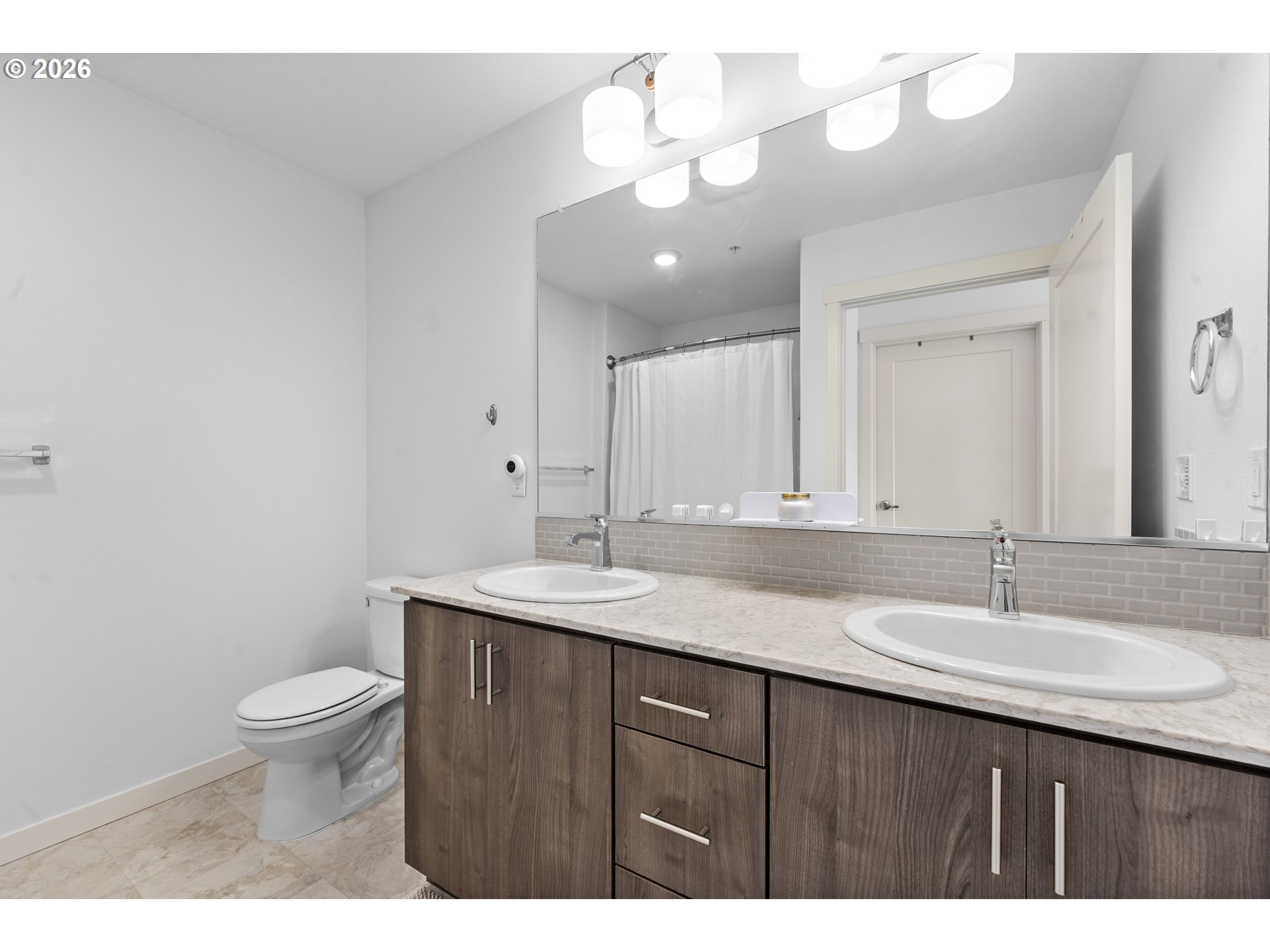 17137 Southwest Appledale Road Beaverton, OR 97007 - Photo 16 of 28