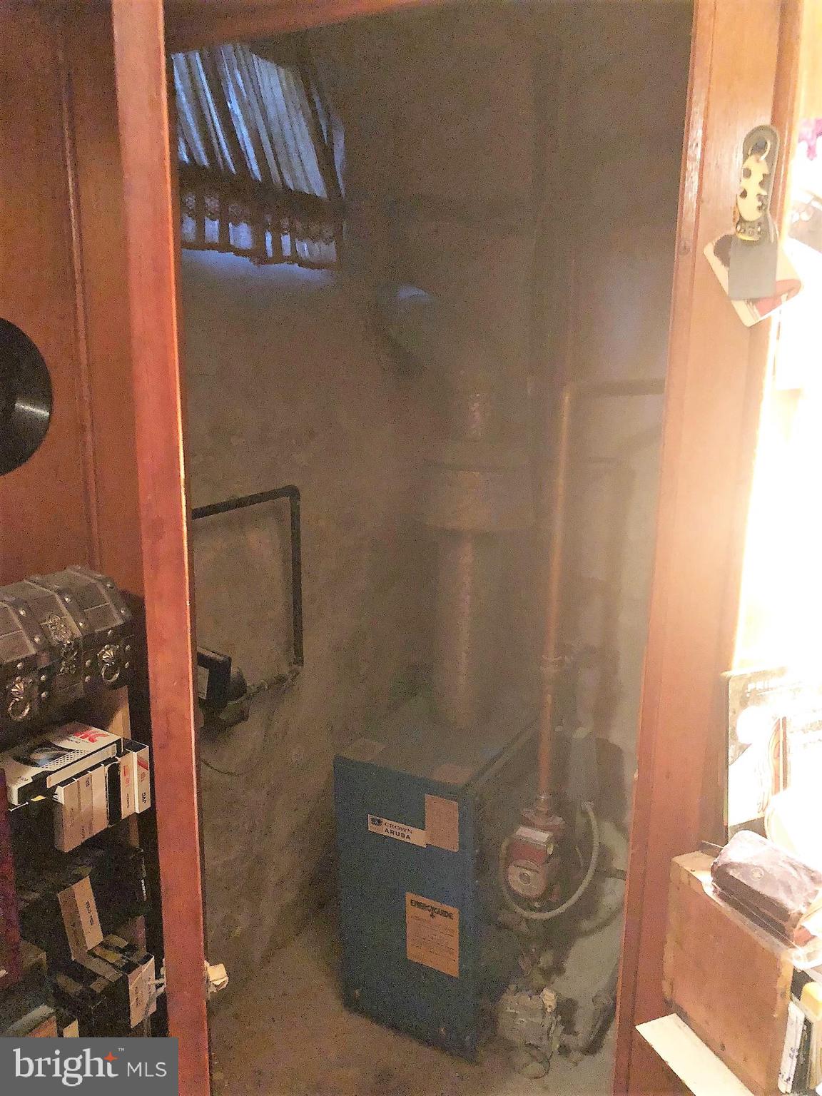 7240 Sommers Road Philadelphia, PA 19138 - Photo 16 of 19 Utility Closet