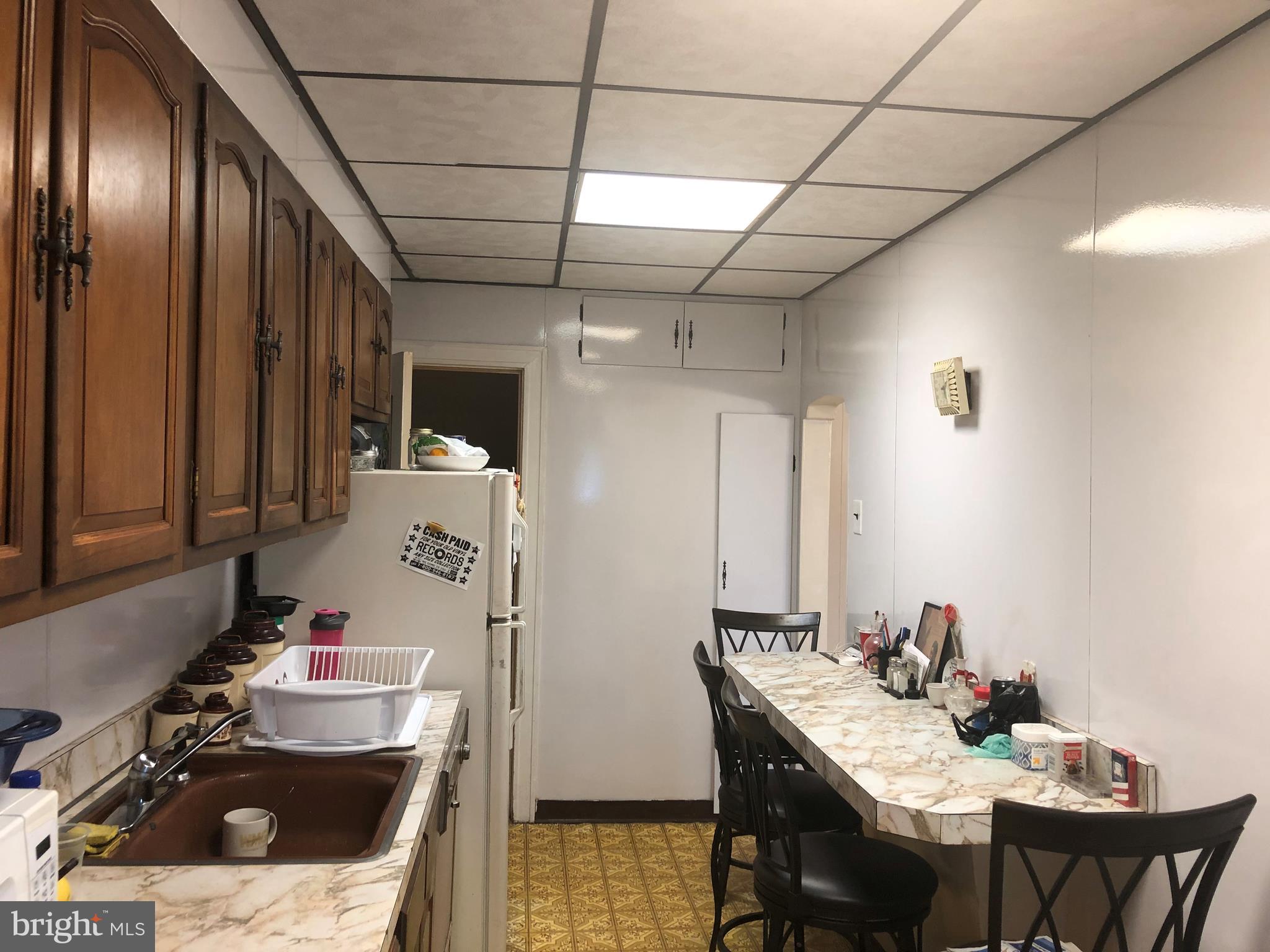 7240 Sommers Road Philadelphia, PA 19138 - Photo 7 of 19 Kitchen