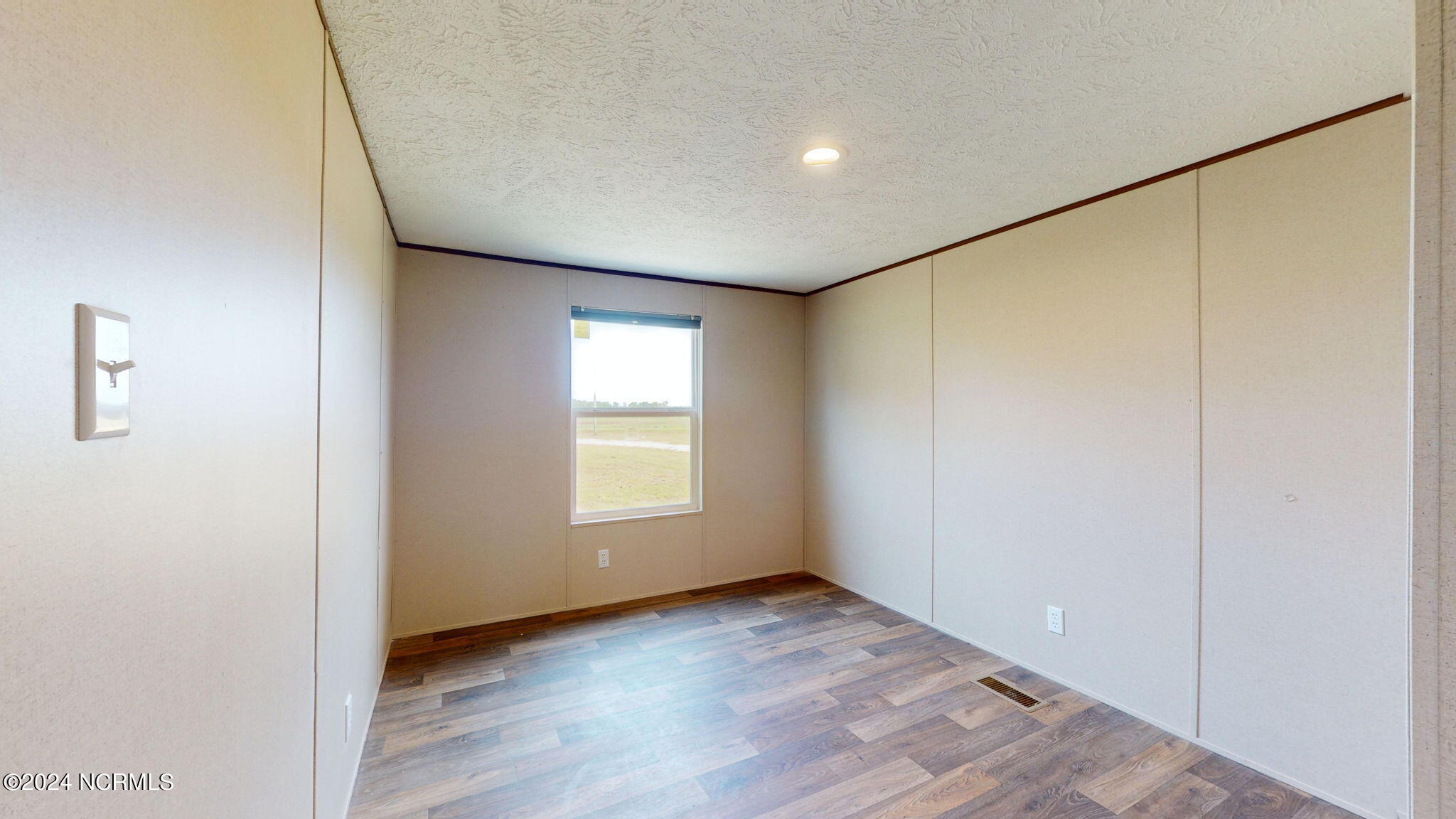 2952 Dover Fort Barnwell Road Dover, NC 28526 - Photo 22 of 36 42-web-or-mls-2952-Dover-Fort-Barnwell-R