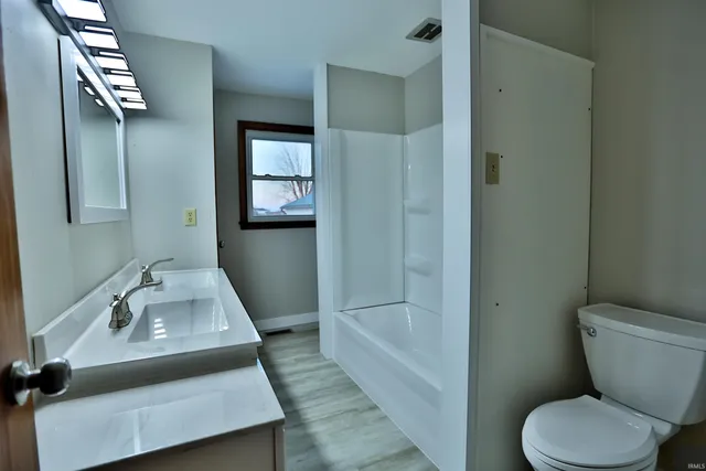 $259,000 | 4668 East 300 North, Peru, IN 46970