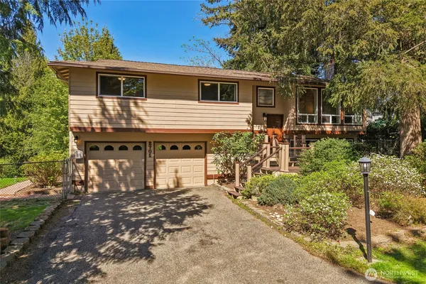 $895,999 | 2701 196th Street Southeast, Bothell, WA 98012