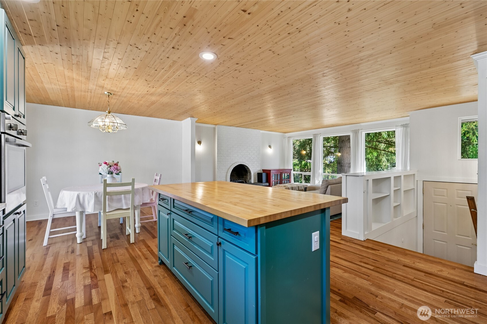 2701 196th Street Southeast Bothell, WA 98012 - Photo 13 of 39