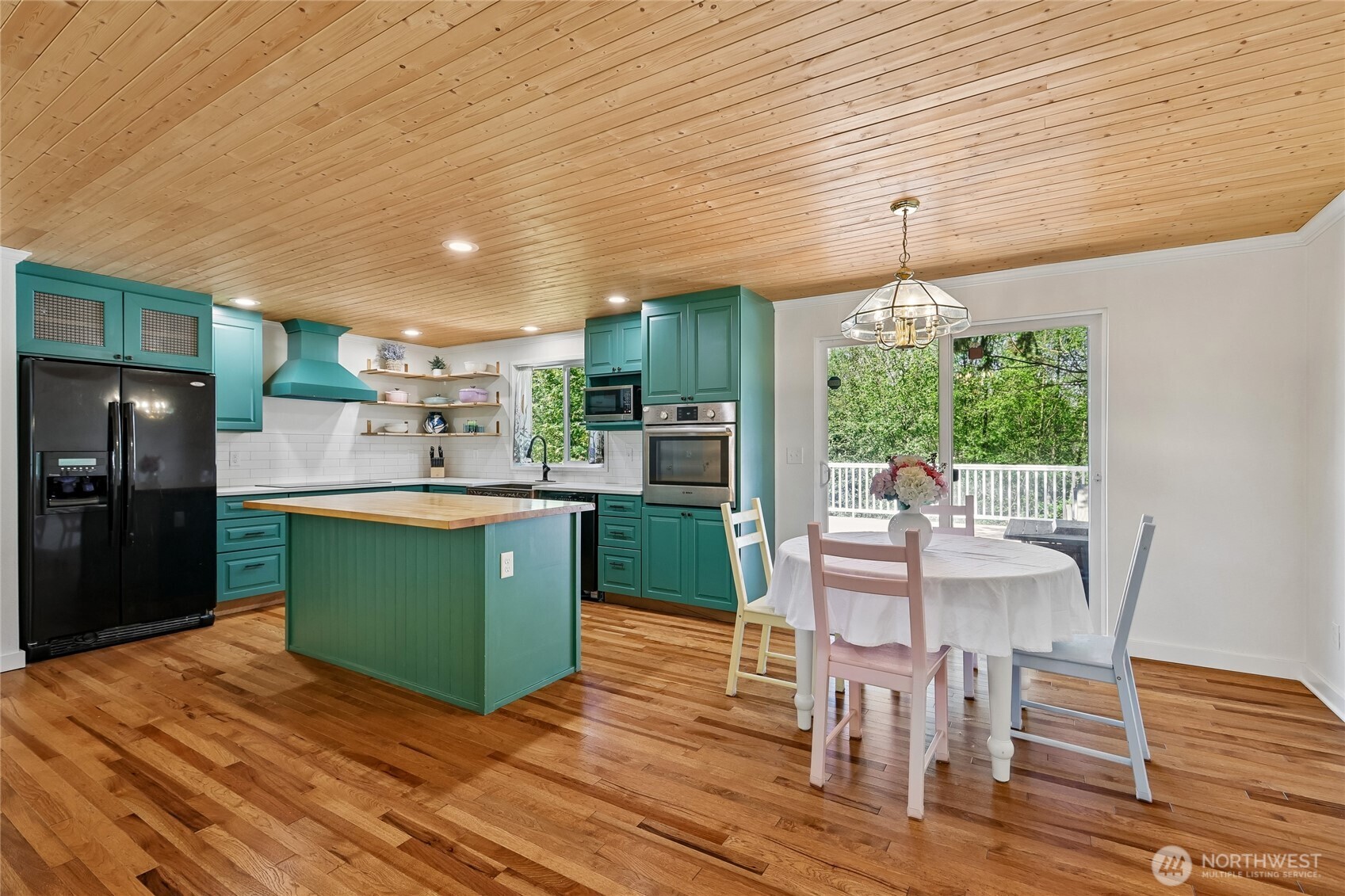 2701 196th Street Southeast Bothell, WA 98012 - Photo 7 of 39