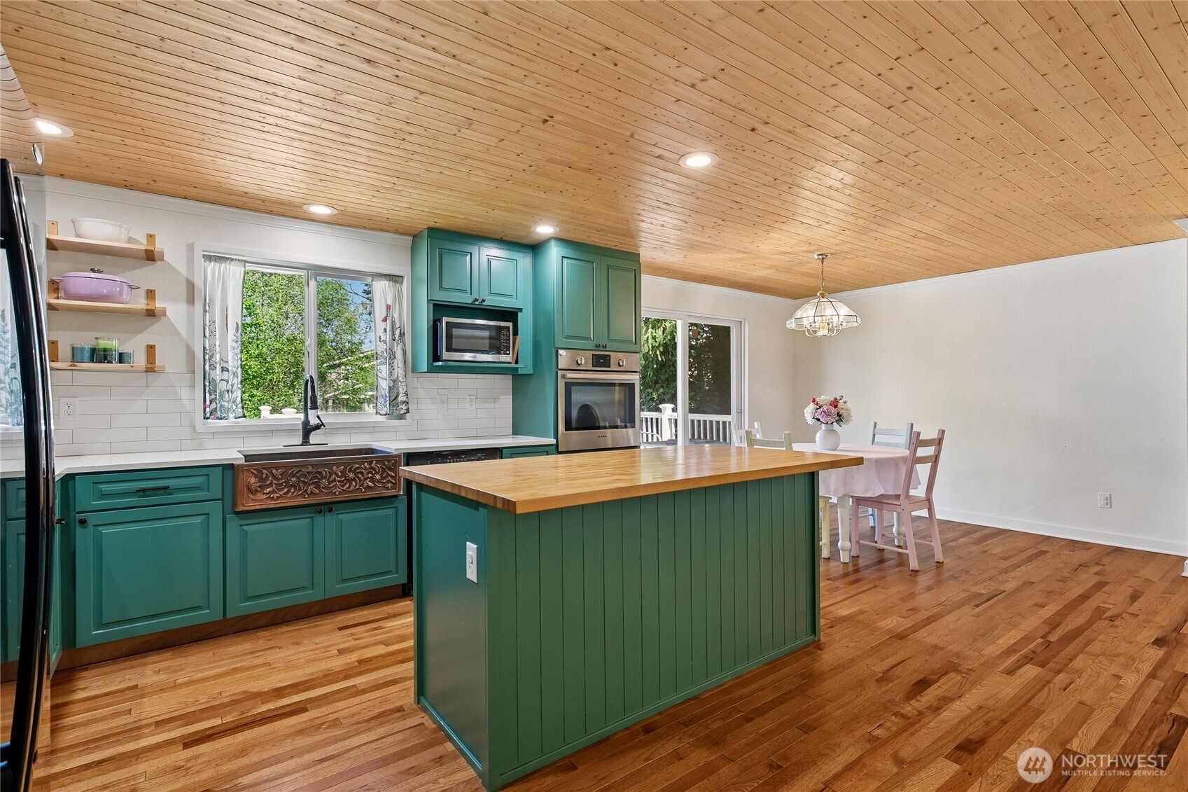 2701 196th Street Southeast Bothell, WA 98012 - Photo 10 of 39