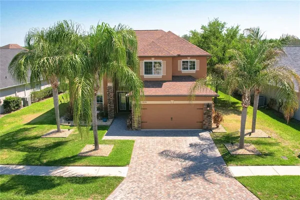 $565,000 | 4646 Pointe O Woods Drive, Wesley Chapel, FL 33543