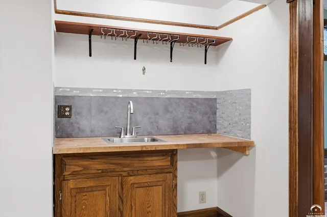 $419,900 | 3001 Longhorn Drive, Lawrence, KS 66049