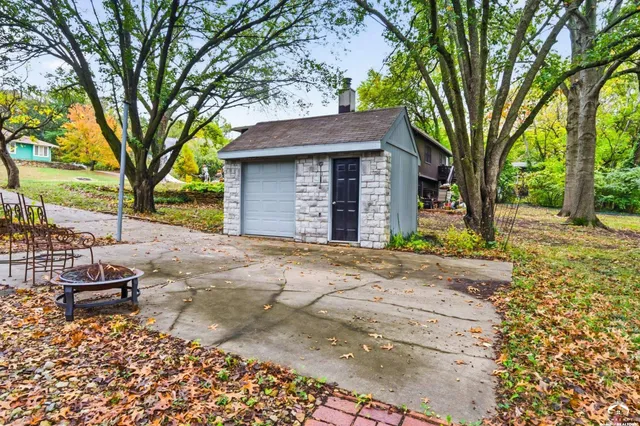 $419,900 | 3001 Longhorn Drive, Lawrence, KS 66049