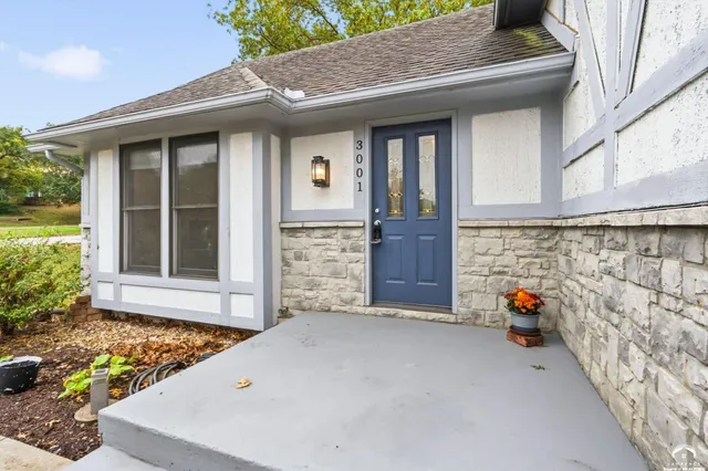 $419,900 | 3001 Longhorn Drive, Lawrence, KS 66049