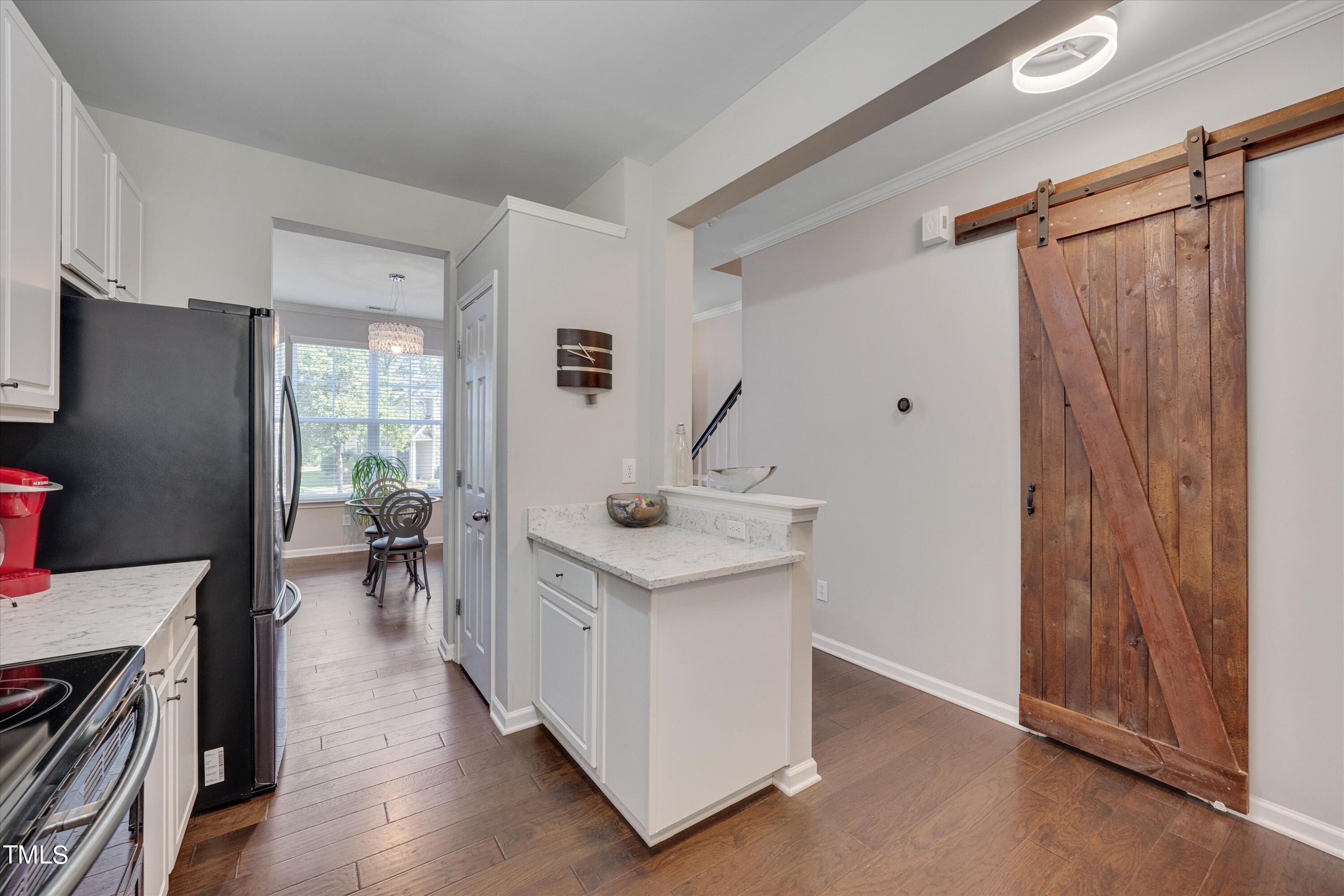 8489 Central Drive Raleigh, NC 27613 - Photo 11 of 26 08-8489 Central Drive-8
