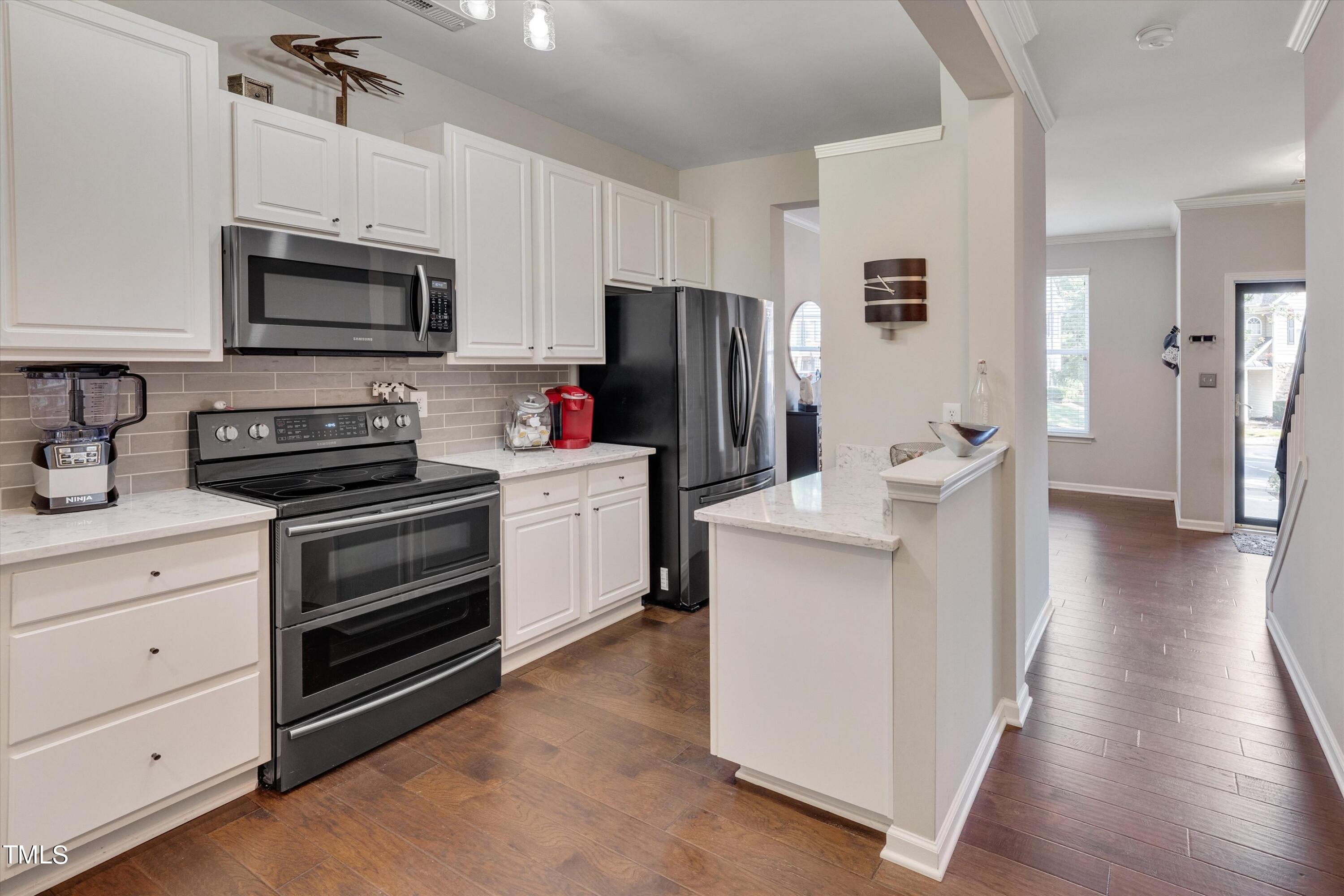 8489 Central Drive Raleigh, NC 27613 - Photo 9 of 26 10-8489 Central Drive-10