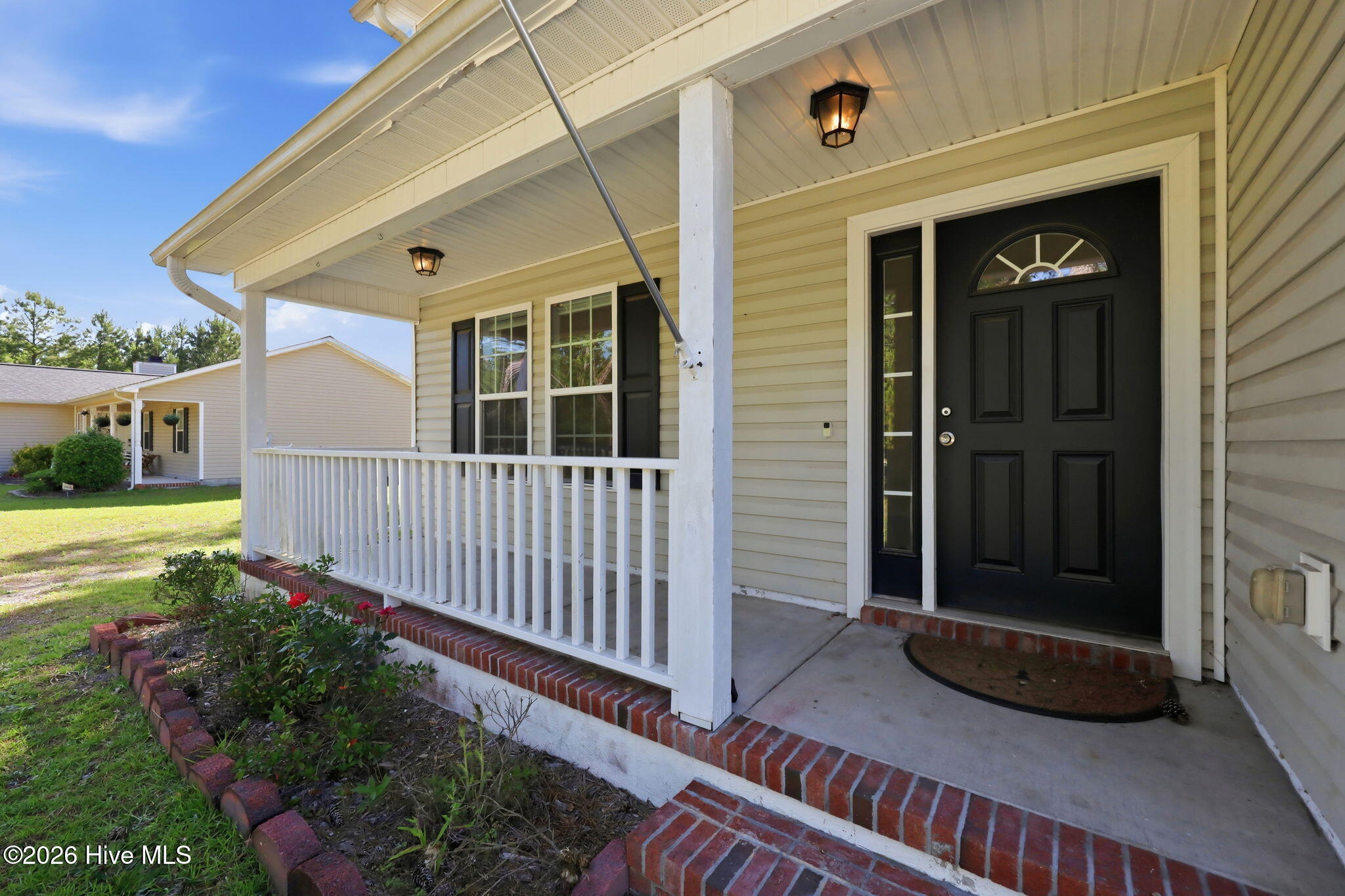 128 Van Riggs Road Hubert, NC 28539 - Photo 4 of 49