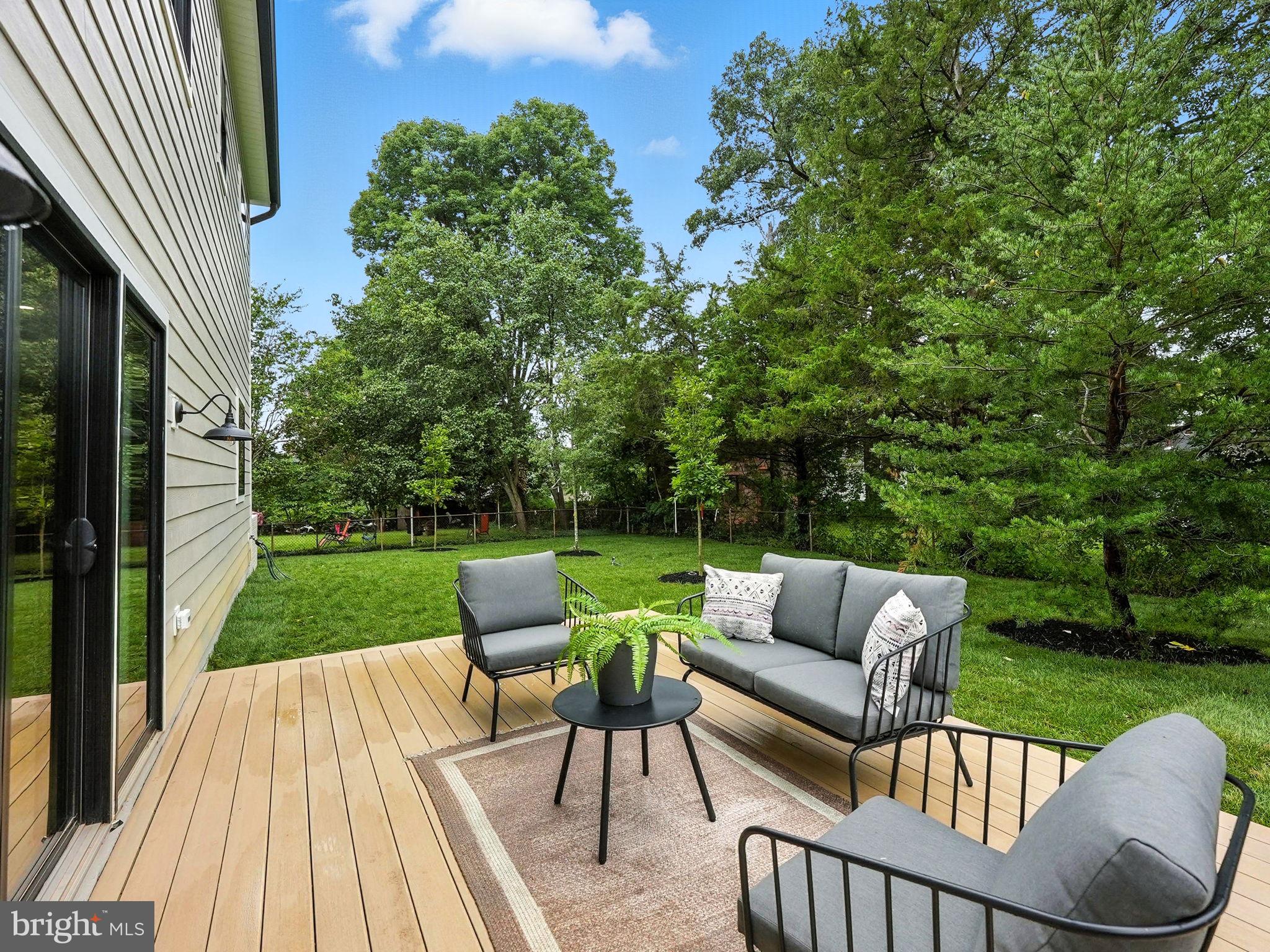 8118 Drayton Lane Springfield, VA 22151 - Photo 68 of 71 Gallery Image 68