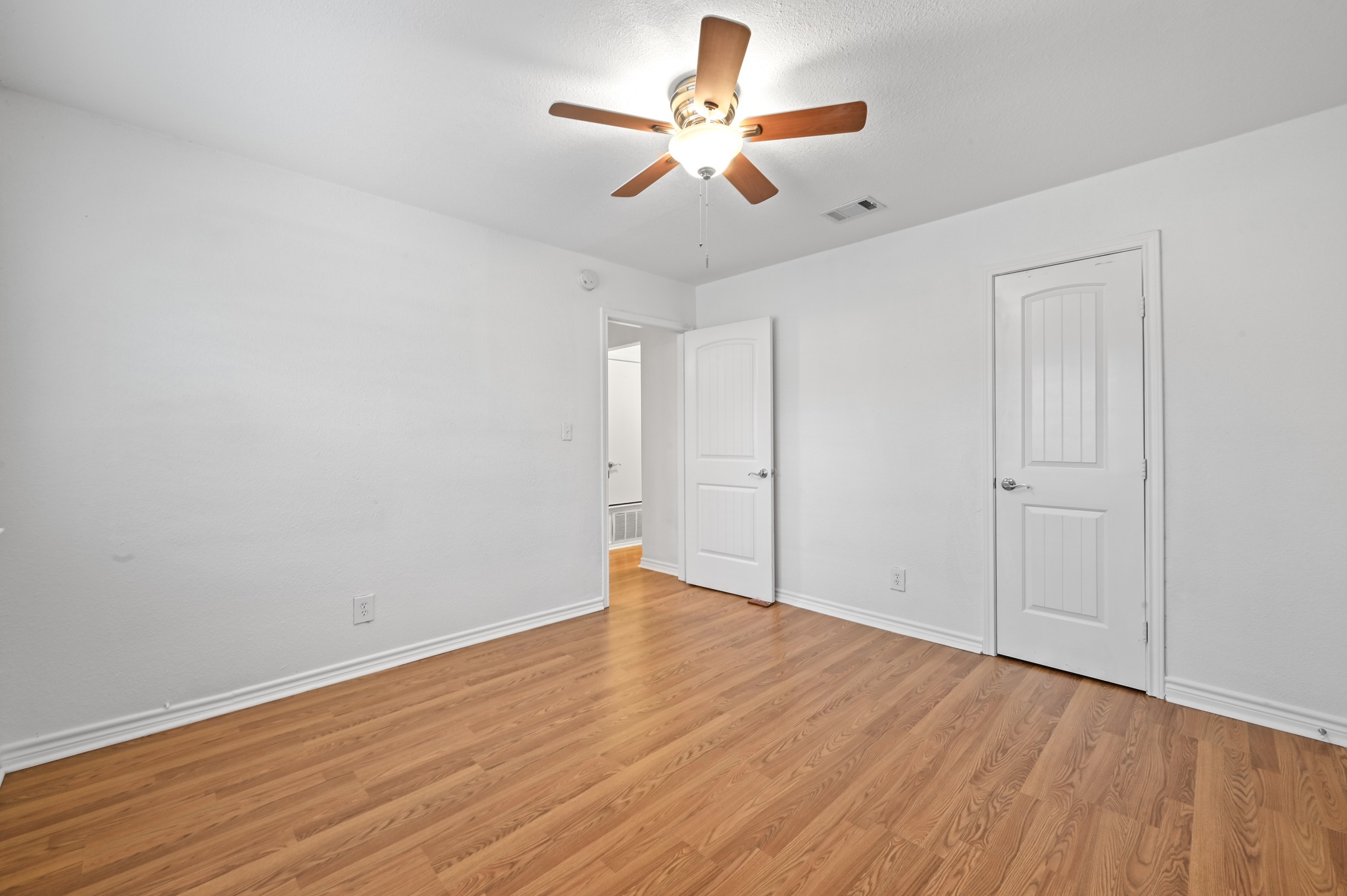 1504 Allen Road, Unit B Austin, TX 78746 - Photo 13 of 22 Primary Bed