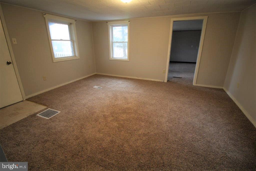 590 Gehman School Road Denver, PA 17517 - Photo 2 of 9