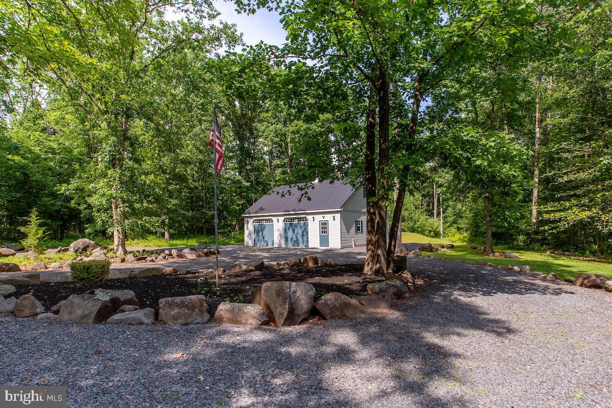 1505 Lonely Cottage Road Upper Black Eddy, PA 18972 - Photo 4 of 7