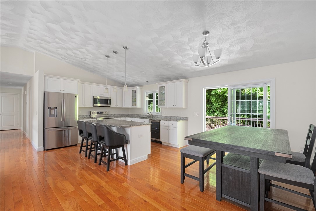 15 Birch Road Cumberland, RI 02864 - Photo 9 of 31