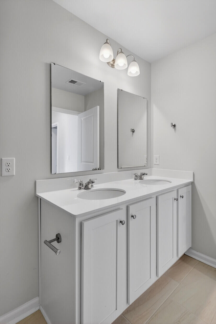 405 Canal Crossing Way Huger, SC 29450 - Photo 43 of 53 44___44_mls