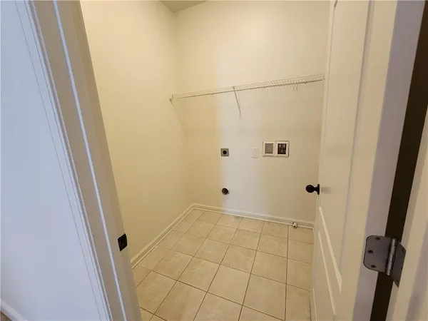 $2,900 | 5430 Delmonte Drive, Cumming, GA 30040
