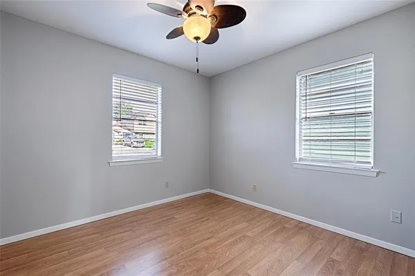 $2,100 | 2304 Meadow Crest, Irving, TX 75060