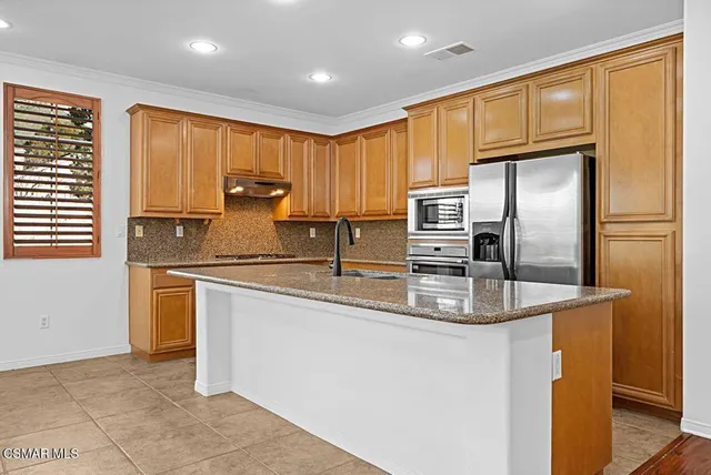 $4,500 | 193 Via Felicia, Newbury Park, CA 91320